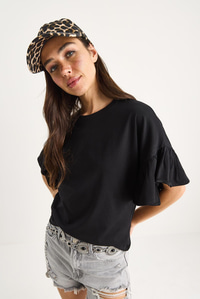 Kolları Fırfırlı Bisiklet Yaka Pamuklu T-Shirt 60602074 - Siyah