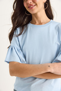 Kolları Fırfırlı Bisiklet Yaka Pamuklu T-Shirt 60602074 - Bebe Mavisi