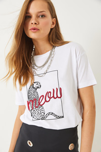 Leopar Baskılı Nakış Detaylı Kısa Kollu T-Shirt 60602018 - Beyaz