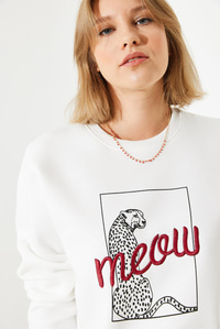 Leopar Baskılı Sweatshirt 60251805 - Beyaz SWEATSHİRT modelleri