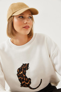 Leopar Baskılı Üç İplik Şardonlu Sweatshirt 60351105 - Beyaz
