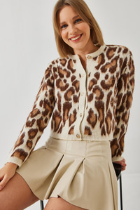 Leopar Desenli Düğmeli Triko Hırka 8007 60351278 - Ekru-Camel