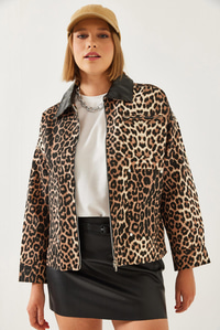 Leopar Desenli Yakası Deri Detaylı Mont 60351236 - Siyah-Camel