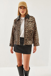 Leopar Desenli Yakası Deri Detaylı Mont 60351236 - Siyah-Camel