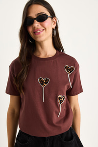 Leopar ve Taş Detaylı Kalpli Kısa Kollu T-Shirt 60602034 - Kahve