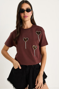 Leopar ve Taş Detaylı Kalpli Kısa Kollu T-Shirt 60602034 - Kahve