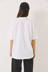 Leoparlı Yıldız Baskılı Bisiklet Yaka Kısa Kollu Oversize T-Shırt 0268 60283156 - Beyaz