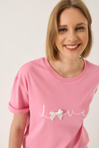 Love Baskılı Kurdele Detaylı Normal Kalıp Pamuklu T-Shirt 60283208 - Pembe