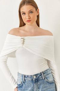 Madonna Yaka Kemer Detaylı Bluz 60261336 - Beyaz