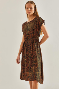 Multi Desenli Beli Lastikli Elbise 60101047 - Siyah-Camel ELBİSE modelleri