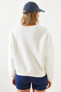 Nakışlı 3 İplik Sweatshirt 60251800 - Ekru SWEATSHİRT modelleri