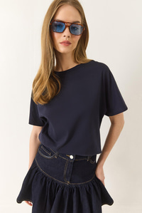 Organik Pamuklu Regular Kalıp Bisiklet Yaka Basic Kısa Kollu T-Shirt 60602048 - Lacivert