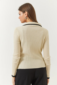 Polo Yaka Fitilli Şerit Detaylı Mevsimlik Uzun Kollu Triko Bluz 60261446 - Ekru-Siyah