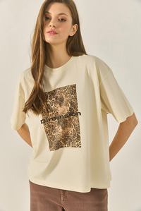 Premium Leopar Baskılı Oversize Pamuklu T-Shirt ÖT251040 60283293 - Bej