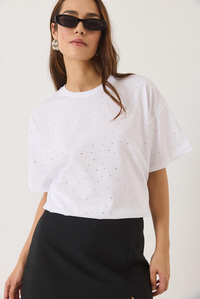 Pul Detaylı Bisiklet Yaka Kısa Kollu T-Shirt 3028 60283149 - Beyaz