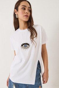 Pul Payet Aksesuarlı Yırtmaç Detaylı Kısa Kollu T-Shirt 60602029 - Beyaz