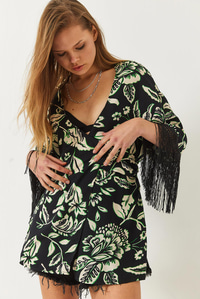 Püskül Detaylı Bağlamalı Desenli Kısa Viskon Kimono 60261497 - Siyah