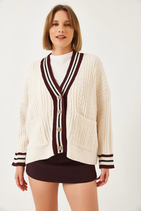 Renkli Yaka Cepli Triko Hırka 241130 60261324 - Krem-Bordo