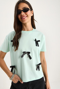 Saten Kurdela Aksesuarlı Taş Detaylı T-Shirt 60602011 - Mint Yeşili