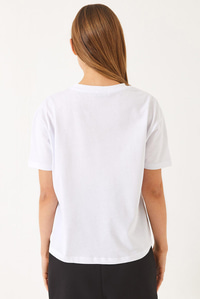 Saten Kurdela Aksesuarlı Taş Detaylı T-Shirt 60602011 - Beyaz