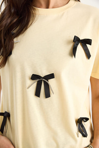 Saten Kurdela Aksesuarlı Taş Detaylı T-Shirt 60602011 - Tereyağ