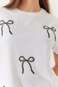 Taş ve Fiyonk Detaylı Tshirt 60602005 - Beyaz