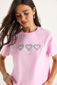 Taşlı Kalp Aksesuarlı Normal Kalıp Pamuklu T-Shirt 60602069 - Şeker Pembe
