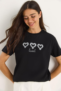 Taşlı Kalp Aksesuarlı Normal Kalıp Pamuklu T-Shirt 60602069 - Siyah