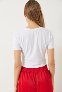 Teddy Nakışlı Kısa Kollu Fit Crop T-Shirt 60284004 - Beyaz