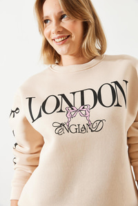 Üç İplik Şardonlu London Life Grafik Baskılı Sweatshirt MBHS004 60601004 - Bej