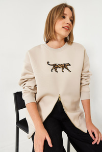Üç İplik Şardonlu Önü Fermuarlı Leopar Baskılı Sweatshirt 60351258 - Bej