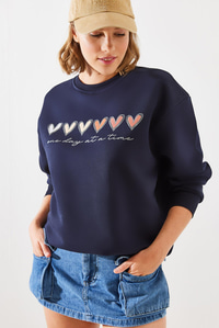Üç İplik Şardonlu Renkli Kalp Baskılı Sweatshirt MBHS007 60601007 - Lacivert