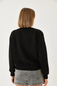 Üç İplik Şardonlu Yazılı Sweatshirt 60601038 - Siyah