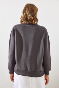 Üç İplik Şardonlu Yazılı Sweatshirt MBHS010 60601010 - Füme
