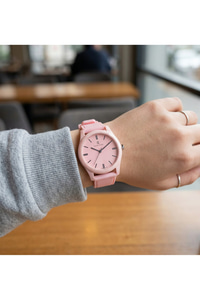 39mm Kadın Saat Pembe Silikon Kordon Genç Spor Günlük Şık Model