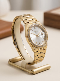 DAVID GUNER San Diego Kadın Kol Saati 30 mm Gold Renkli Taş Detaylı İnce Kasa
