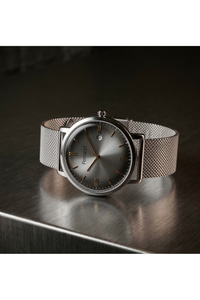 Erkek Kol Saati 42 mm Gri Kadran Çelik Mesh Kordon Takvimli Erkek Saati – 3 ATM