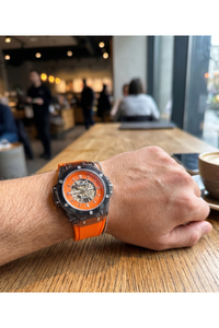Erkek Saat 42 mm Otomatik Mekanizma Turuncu Kadran Şeffaf Kasa Silikon Kordon Spor Kol Saati