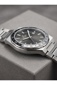 Excellent Erkek Kol Saati 42 mm İnce Kasa Gümüş Renkli Çelik Saat