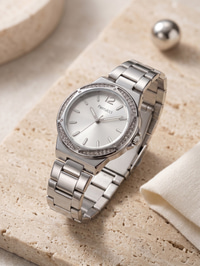 Ferrucci 36 mm Kadın Kol Saati Gümüş Çelik Kordon Taşlı Bezel