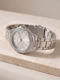 Ferrucci 36 mm Kadın Kol Saati Gümüş Çelik Kordon Taşlı Bezel