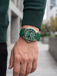 Ferrucci 43 mm Yeşil Kadran Yeşil Silikon Kordon Erkek Kol Saati