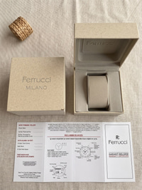 Ferrucci Milano Kadın Kol Saati 30 mm Altın Renk Çelik Kordon Taşlı Kadran Gün-Tarih