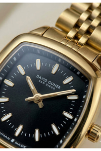 Kadın Kol Saati 28 mm Gold Kare Kasa Siyah Kadran Çelik Kordon