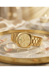 Kadın Kol Saati 31 mm Gold Çelik Kordon Kare Kasa Desenli Kadran Şık