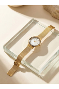 Kadın Kol Saati 34 mm Gold Hasır Kordon Kadran Taşlı Lazer Cam