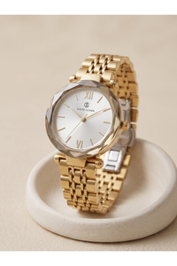 Kadın Kol Saati 34 mm Gold Metal Kordonlu Taş Detaylı Gümüş Kadranlı Saat