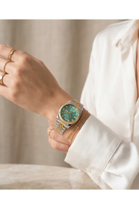 Kadın Kol Saati Efektli Yeşil Kadran Gün-Tarih Çift Renk Çelik Saat 32 mm