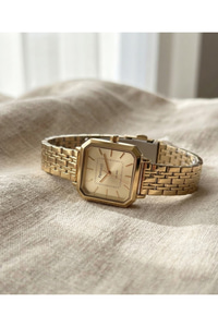 Kadın Kol Saati Gold Renk Kare Kasa Çelik Kordon Quartz Saat 28 mm