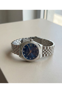 Kadın Kol Saati Mavi Kadran Taşlı Minimal Çelik Kordon Tarihli Saat 26 mm